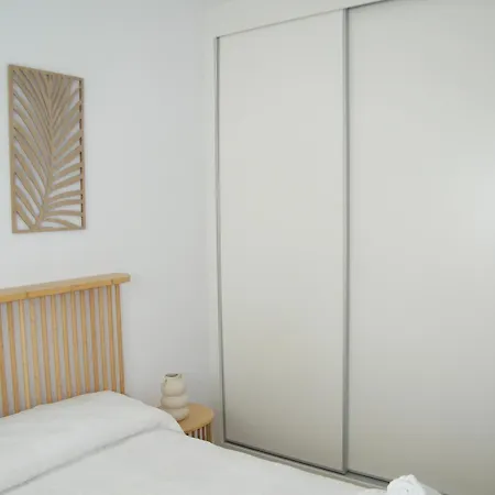 Apartment En Playa De Gandia: 2 Dorm, Aire Acond, Piscina, Parking. Exclusivo Familias - Es-314-16 Gandia