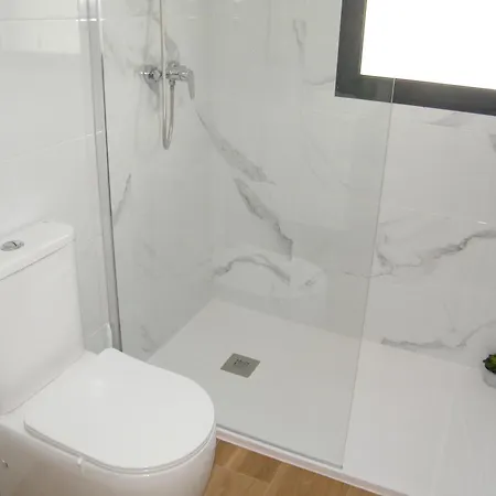 En Playa De Gandia: 2 Dorm, Aire Acond, Piscina, Parking. Exclusivo Familias - Es-314-16 Apartment *