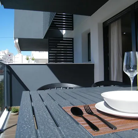 En Playa De Gandia: 2 Dorm, Aire Acond, Piscina, Parking. Exclusivo Familias - Es-314-16 *