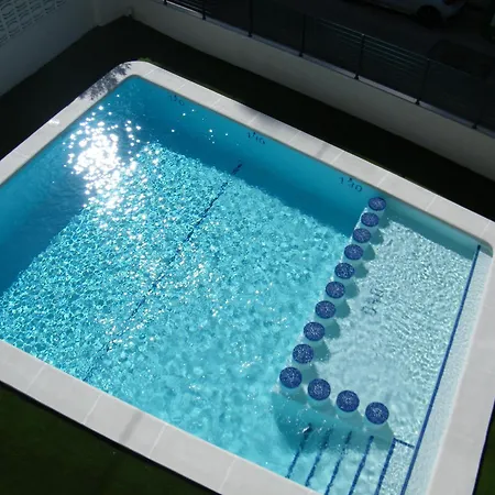 En Playa De Gandia: 2 Dorm, Aire Acond, Piscina, Parking. Exclusivo Familias - Es-314-16